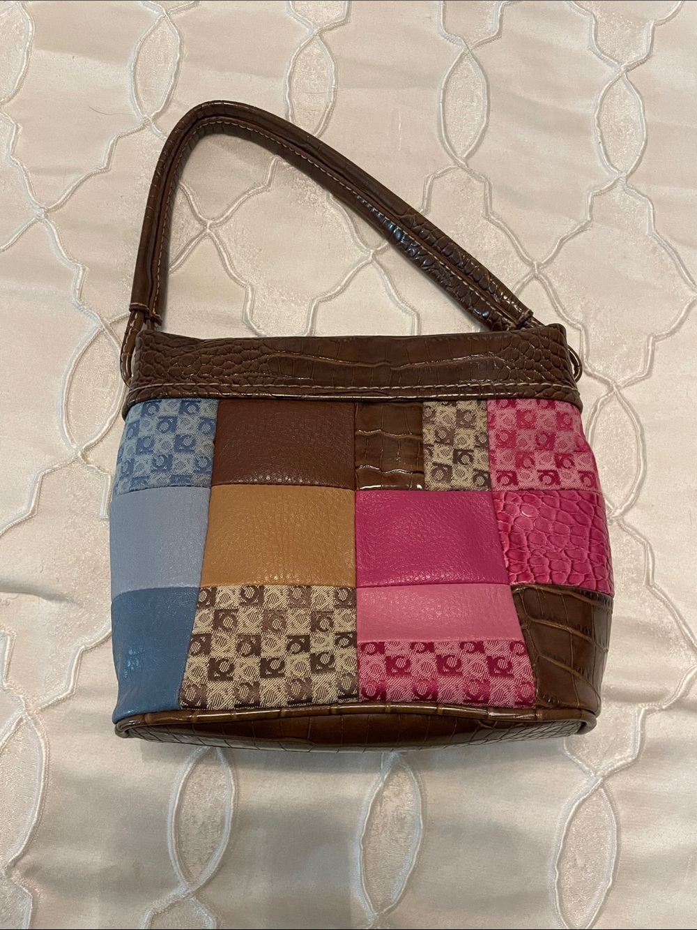 Vintage Y2K Liz Claiborne Patchwork Shoulder Bag in Pink, Brown & Blue